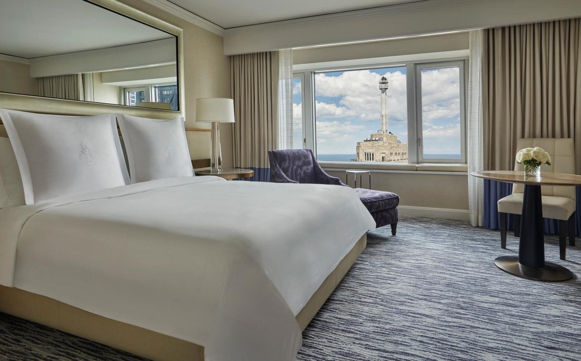 King Room Lake View