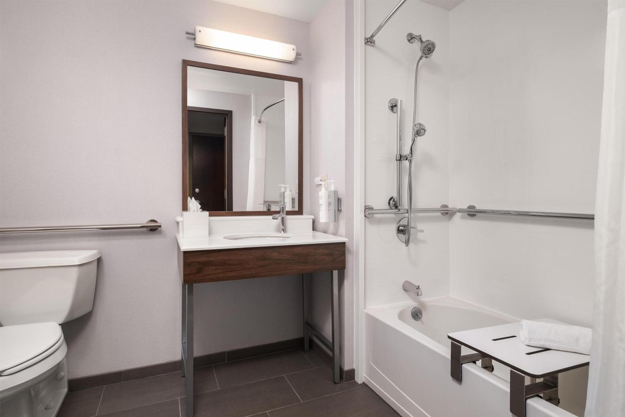 Queen Room Mobility Access or Non-Smoking